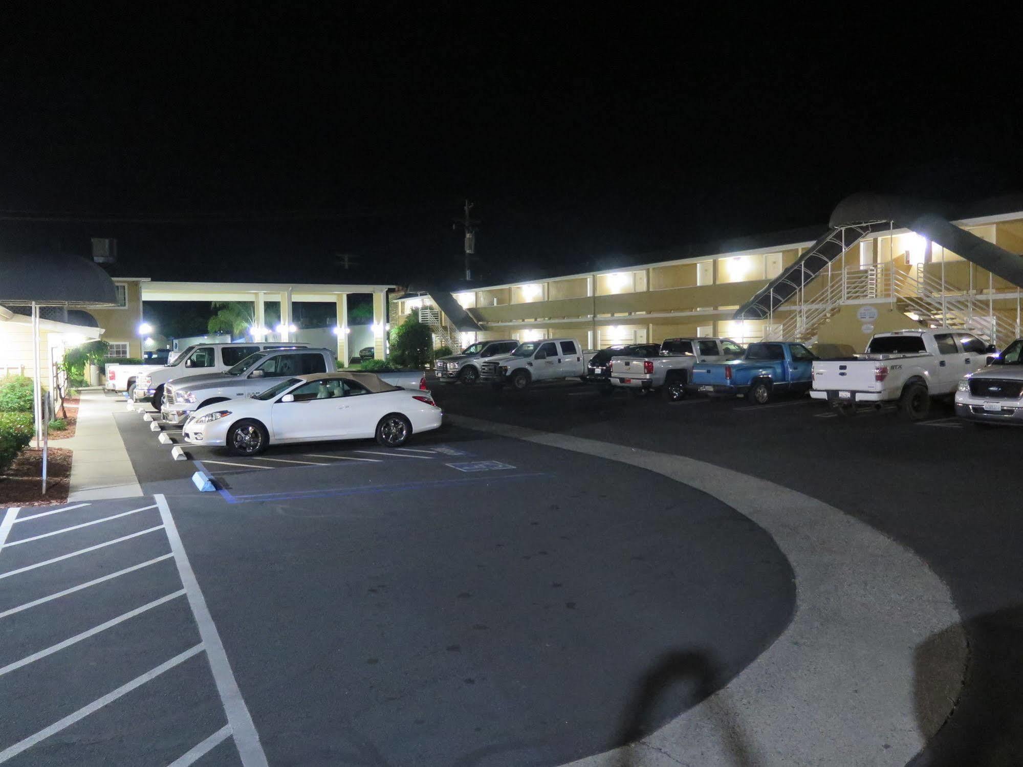 Red Roof Inn Yuba City Bonanza - Marysville Εξωτερικό φωτογραφία